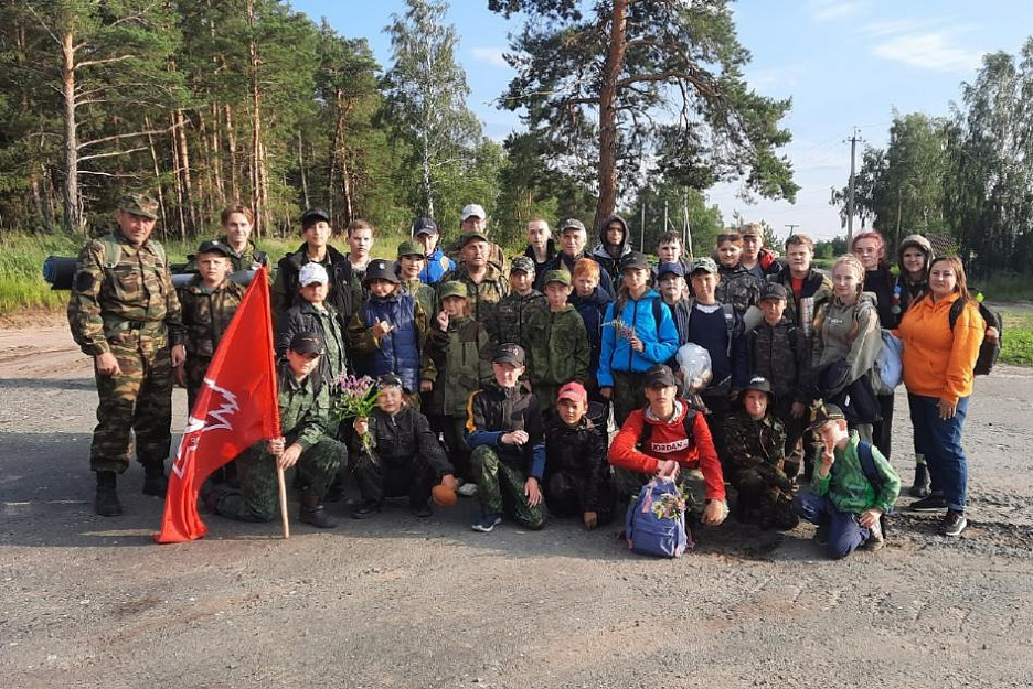 В храме села Утятское побывали участники экспедиции «Река времени»
