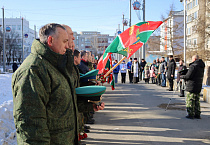 Курганский священник почтил память пограничников, погибших на острове Даманский