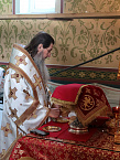 В Светлый понедельник митрополит Даниил совершил Литургию в Троицком соборе Кургана