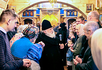 В Зауралье три архиерея отслужили Литургию в сельском храме