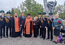 В Кургане священники приняли участие в акции «Свеча памяти»