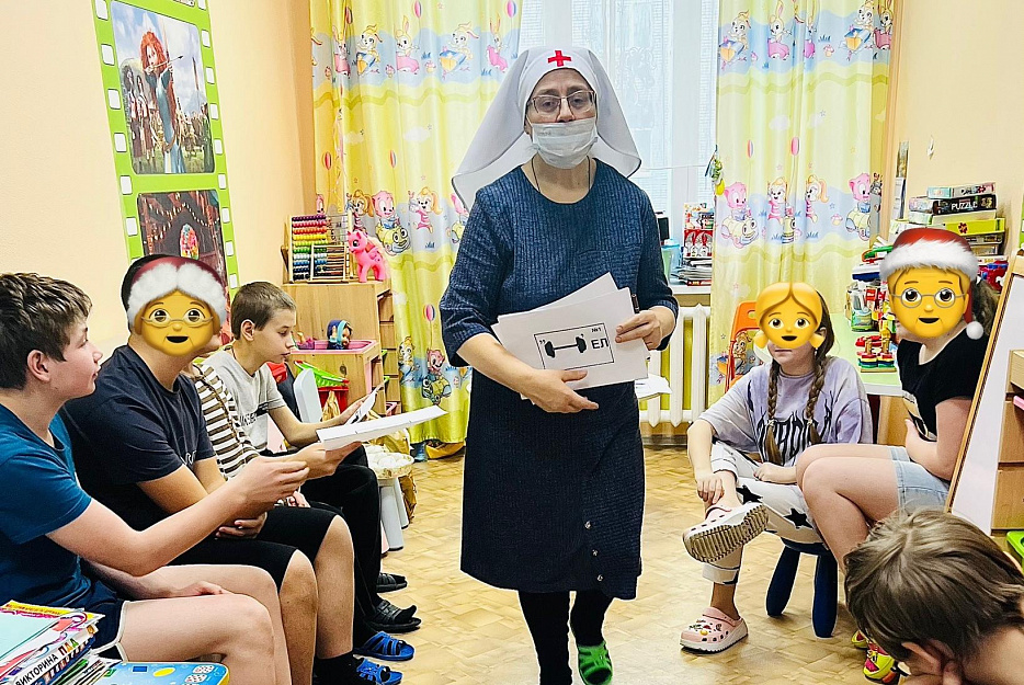 В Кургане детскую больницу посетили сестры милосердия с программой «Рождественская звезда»