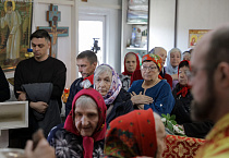 В храме села Садовое совершена первая архиерейская Литургия