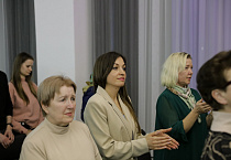 В Юговке прошла презентация фильма о курганском священнике – участнике СВО