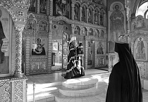 В четверг первой седмицы Великого поста митрополит Даниил молился за уставным богослужением