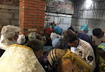 В Варгашах начались богослужения в  нижнем приделе строящегося храма