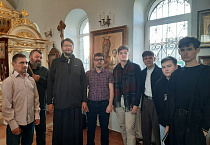 В Порт-Артурском храме Кургана прошла Литургия в древнерусском знаменном распеве