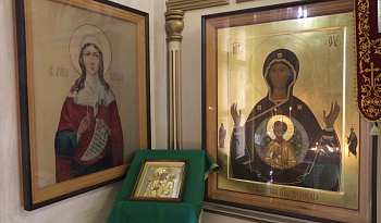 Литургия в день памяти свтт. Гурия, архиеп. Казанского, и Варсонофия, еп. Тверского