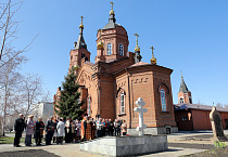 В Кургане отслужена панихида по почившим от взрыва на Чернобыльской АЭС
