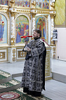 Митрополит Даниил в храме поселка Смолино совершил Литургию Преждеосвященных Даров