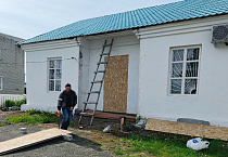 Прихожане «освежили» храм в посёлке Варгаши