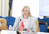 Члены СПЖ и ВРНС приняли участие в сессии, посвященной развитию демографической политики в Зауралье