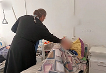 В праздник Рождества Богородицы священник посетил хоспис в селе Садовое