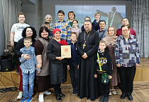 Воспитанники и родители Епархиальной воскресной школы в Кургане встретились с интересными людьми