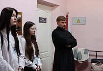 Курганские священники научили плести сети участников патриотического форума «Помнить, чтобы жить!»