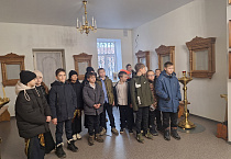 В Кургане 4-классники пришли с экскурсией в храм