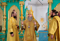 В день памяти святителя Агафангела митрополит Даниил совершил Литургию в Казанской Чимеевской обители