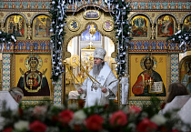Митрополит Даниил освятил воду в Крещенский сочельник