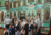 Ученики и преподаватели Боровлянской школы побывали в местном храме