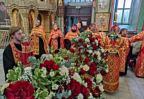 В Кургане митрополит Даниил возглавил Литургию в день своего тезоименитства