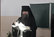 Монашествующие Курганской митрополии провели региональный этап Рождественских чтений