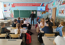 Новые показы фильма Курганской епархии «Аня, плыви!» посетили более 300 школьников 