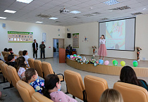 Союз православных женщин принял участие в Дне беременных в Курганском перинатальном центре