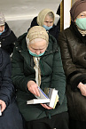 В Кургане активные прихожанки получили в дар православные книги