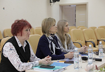 Председатель Союза православных женщин посетила Курганский перинатальный центр