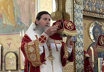 Митрополит Даниил совершил Литургию в кафедральном соборе Кургана в день отдания Пасхи