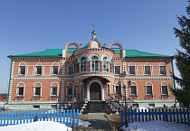 Православные гимназисты Кургана побывали в мужском монастыре