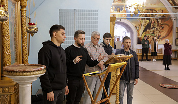 Литургия в день памяти Апостола Фомы