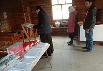 В Кургане православные волонтёры в Радоницу трудились на городских кладбищах