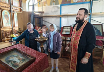 В Лебяжье четвероклассники совершили экскурсию в храм