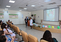Союз православных женщин принял участие в Дне беременных в Курганском перинатальном центре