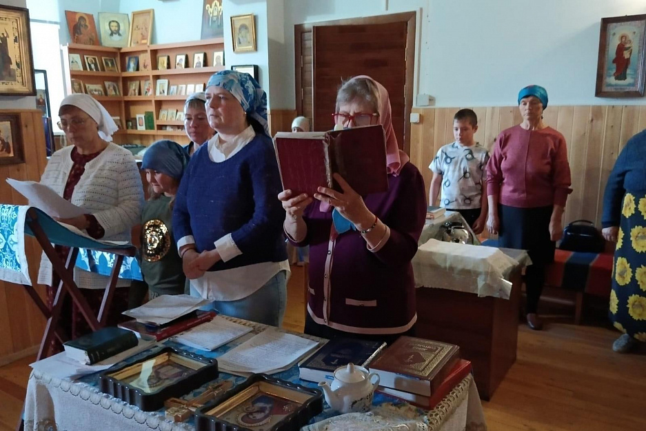 В сельском храме Зауралья вновь началось изучение основ Православной веры