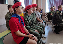 Священник из Лебяжье рассказал студентам техникума о служении на СВО
