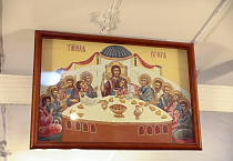 В Покровском храме Кургана собор архиереев совершил Литургию
