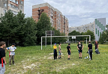 В Кургане школьники развивают тактические навыки в игровой форме
