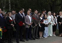 В Парке Победы курганские священники 9 мая совершили литию