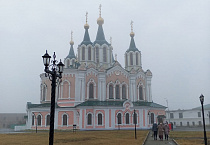 Паломники из Варгашей совершили поездку в Далматовский монастырь
