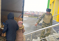 Прихожане курганских храмов, предприниматели и школьники готовят к отправке очередную партию помощи фронту