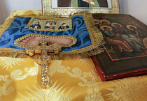 В храме села Половинное два архиерея совершили Божественную литургию