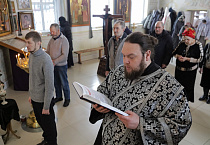 Первая архиерейская Литургия Преждеосвященных Даров состоялась в селе Чернавское