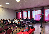 В октябре фильмы цикла Курганской епархии «Своя высота» посмотрели более 330 школьников и студентов