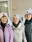 В курганском «Сквере Милосердия» нуждающимся ежедневно раздают по 50 булок хлеба