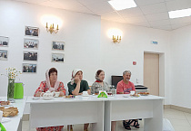 В Кургане в клубе православных женщин говорили о семейном счастье