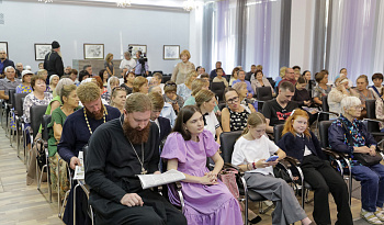 Презентация фильма о династии Балиных