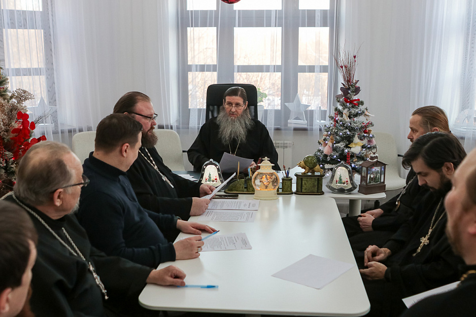 Итоговое в 2025 году заседание Епархиального совета прошло в Курганской епархии