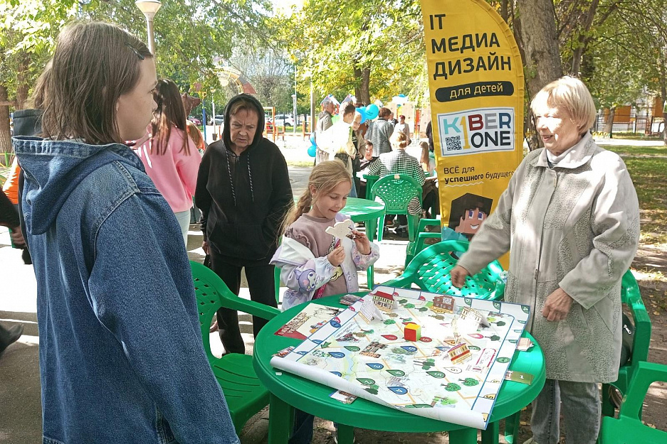 Представители миссионерского отдела приняли участие в празднике города Кургана